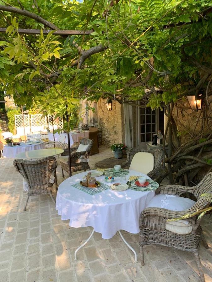 Le Clos De Lucie Lagnes Exterior photo