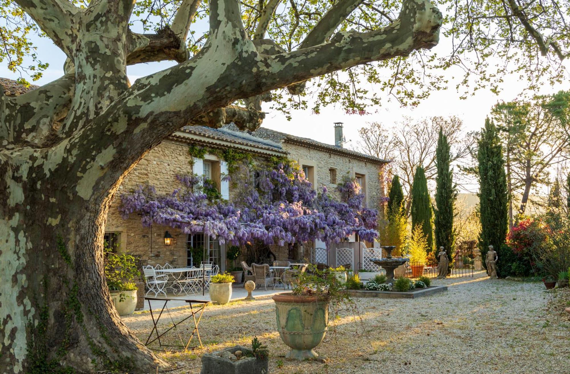 Le Clos De Lucie Lagnes Exterior photo
